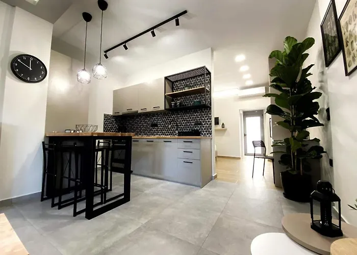 Tzoka Studio